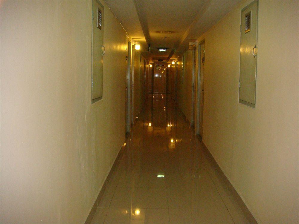 King Royal Garden Inn Bangkok Buitenkant foto