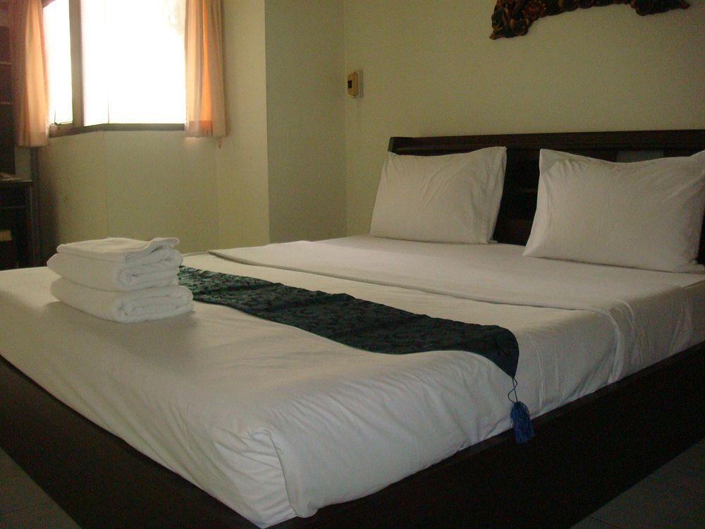 King Royal Garden Inn Bangkok Buitenkant foto