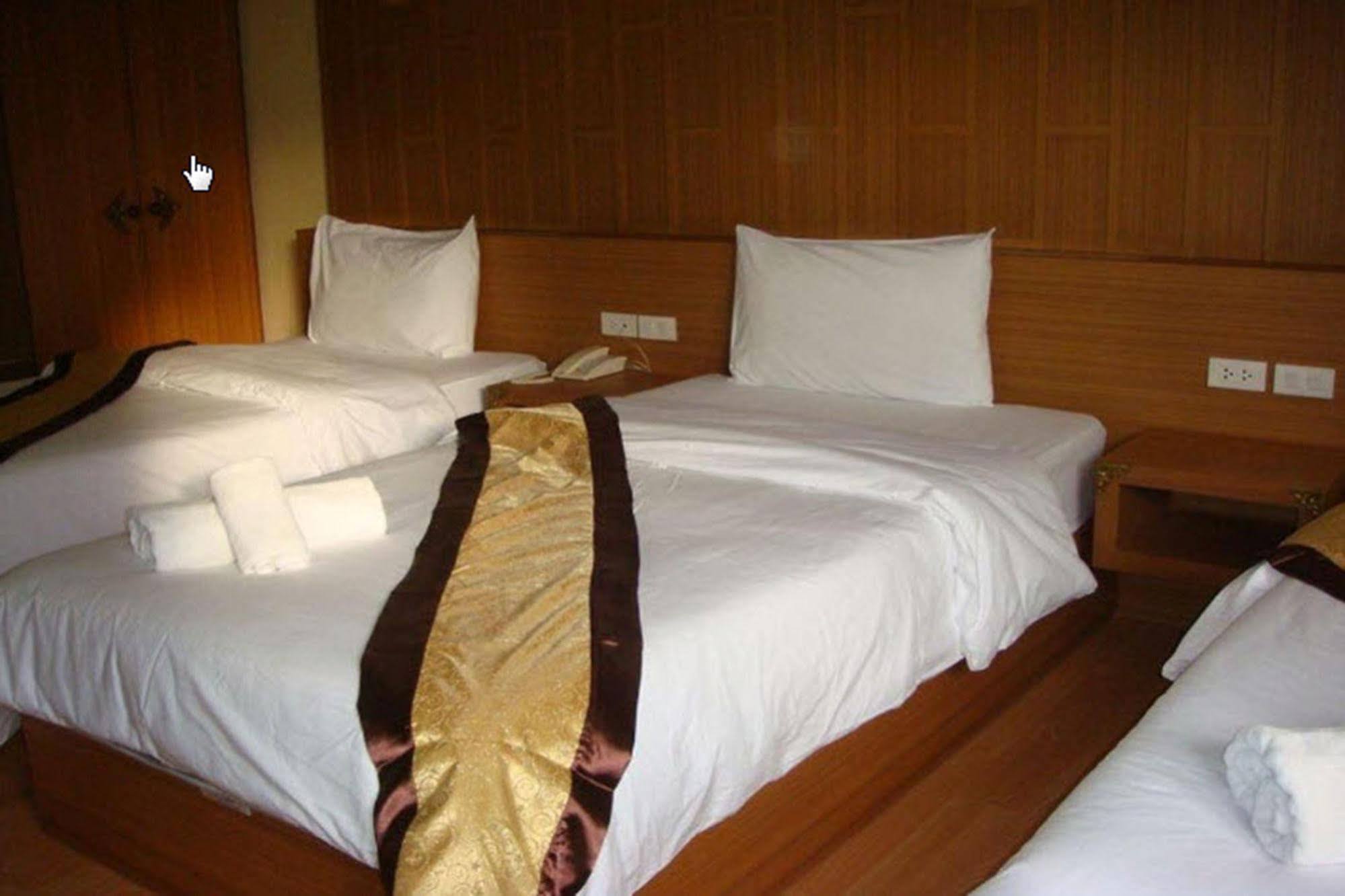 King Royal Garden Inn Bangkok Buitenkant foto